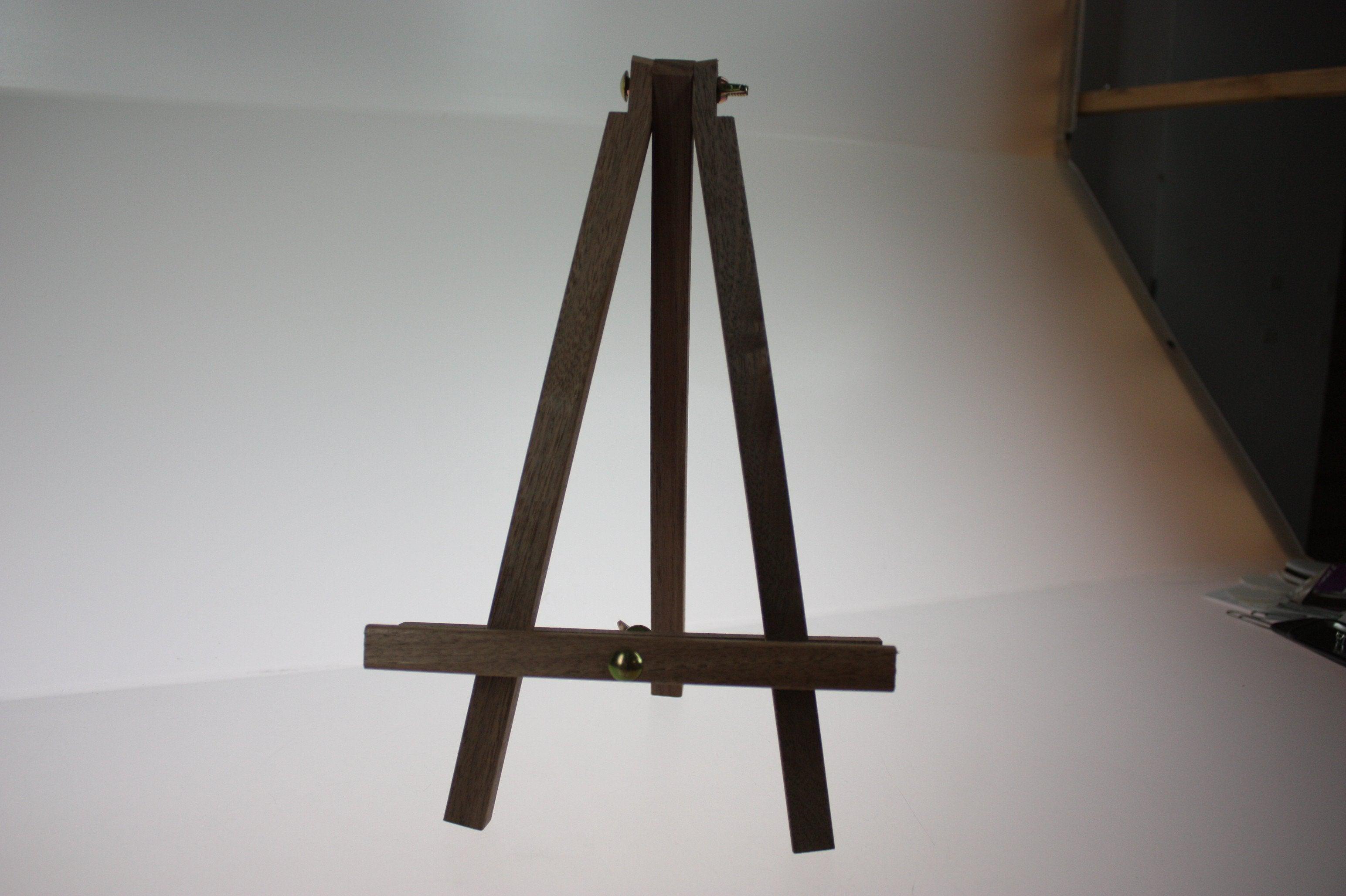 11" Mahogany Easel